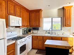 1659 Santa Ana Rd, Hollister, CA 95023