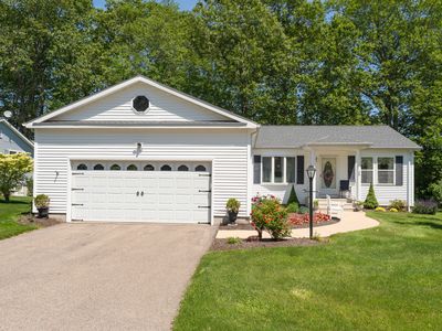 12 Wyndwood Road, Uncasville, CT, 06382