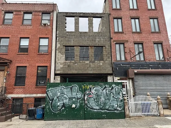 449 Classon Ave, Brooklyn, NY 11238