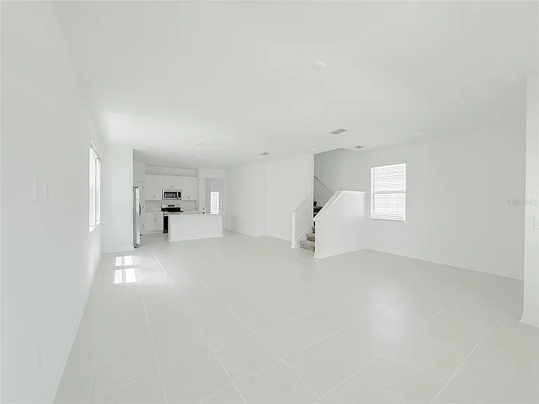 2008 Rider Rain Ln — Photo 6