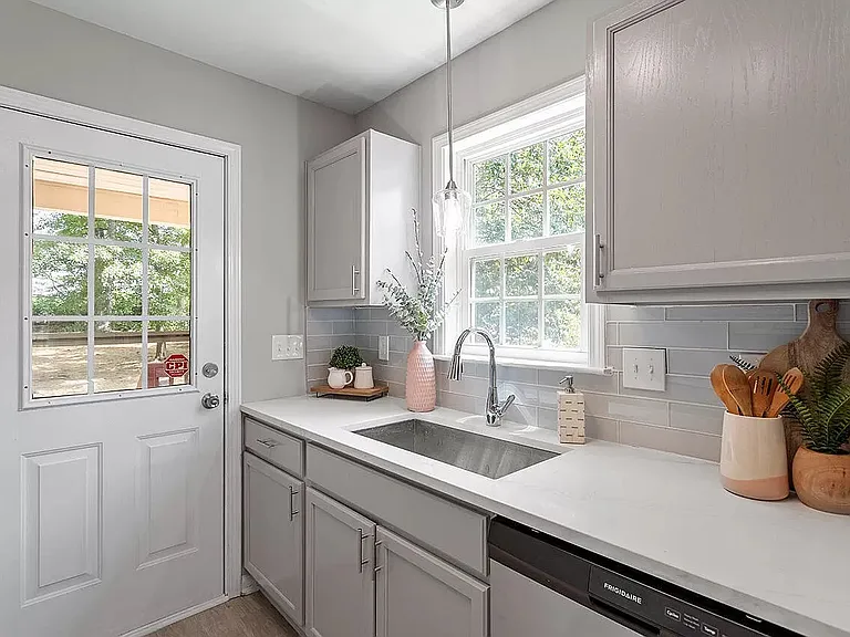 1143 Ricochet Dr — Photo 8