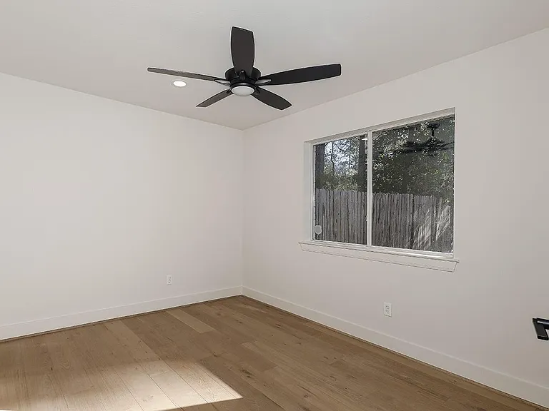 310 Leafsage Ct — Photo 25