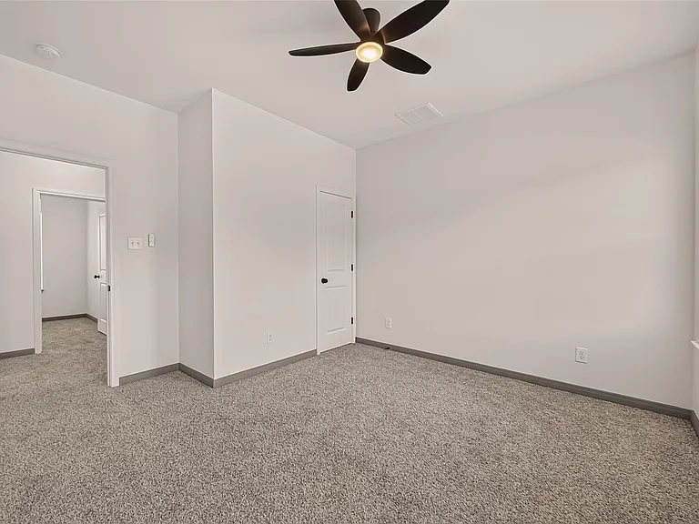 8306 Tidwell Rd #B — Photo 18