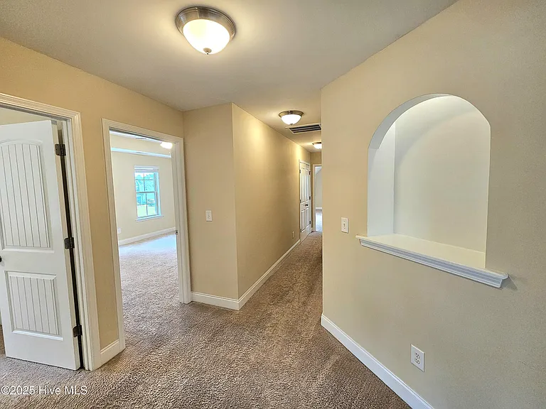 100 Mayfield Ct — Photo 26
