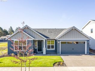 4800 SE Rosewood St, Hillsboro, OR 97123
