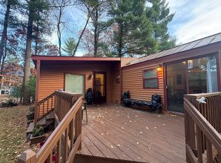 140 Lake Shore Dr, Wisconsin Dells, WI 53965