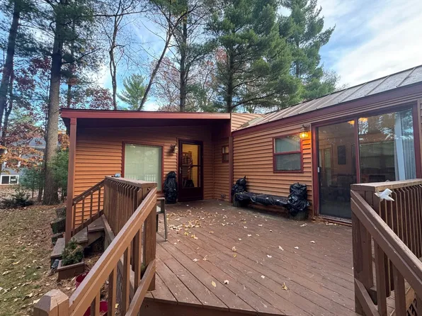 140 Lake Shore Dr, Wisconsin Dells, WI 53965