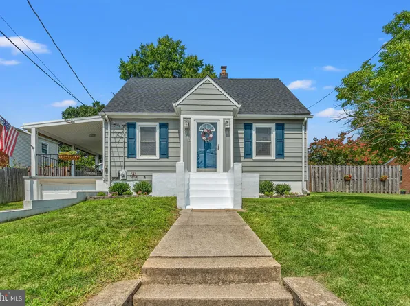 2710 Memorial St, Alexandria, VA 22306