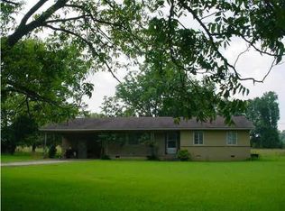 1821 Highway 80, Morton, MS 39117