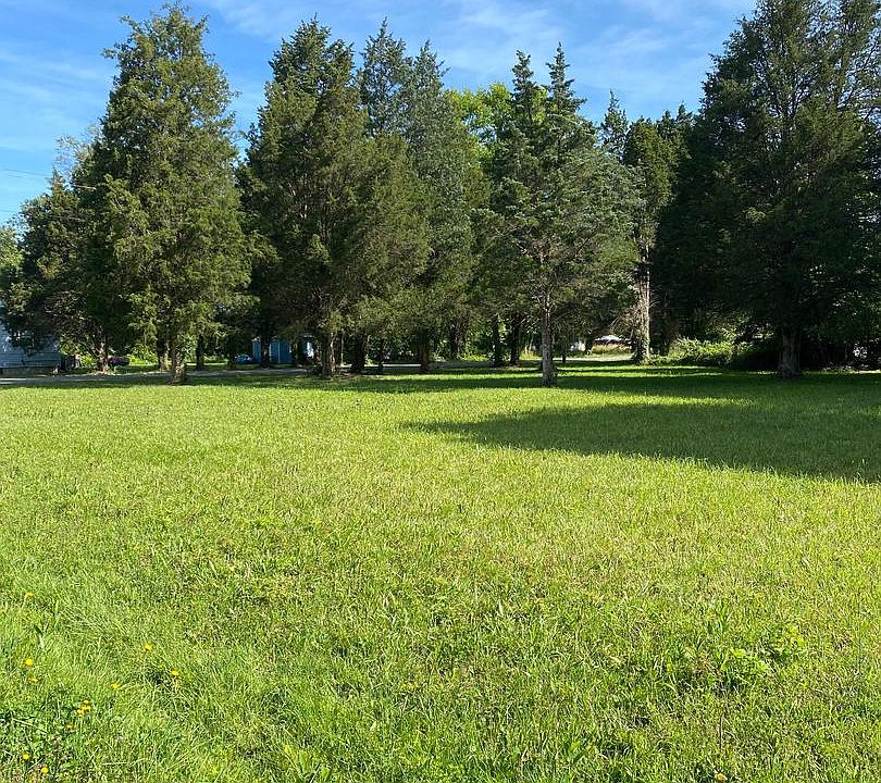 1st image of Owens Dr