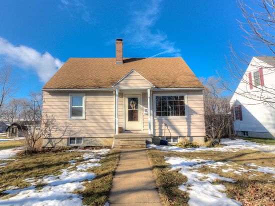 515 N State St Gibson City Il 60936 Zillow
