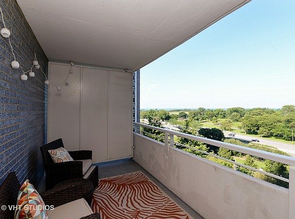 2nd image of 4250 N Marine Dr APT 907