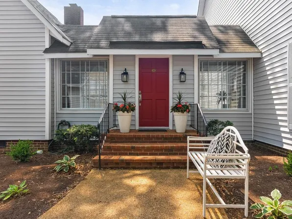 135 N Fairview Ave, Spartanburg, SC 29302