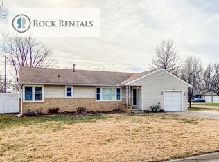 23 Harvest Ln, Hutchinson, KS 67502