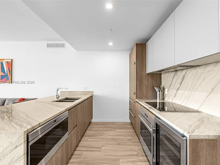 801 S Miami Ave #4104 — Photo 3