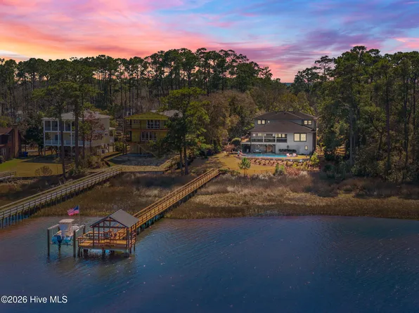 2502 W Yacht Drive, Oak Island, NC 28465