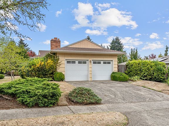 2nd image of 1136 SE 146th Ave