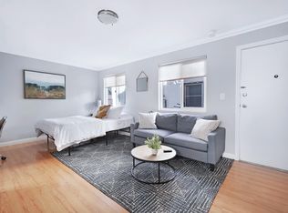 116 Buccaneer St #B, Marina Del Rey, CA 90292