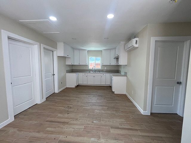 1st image of 4049 S Harvard Blvd