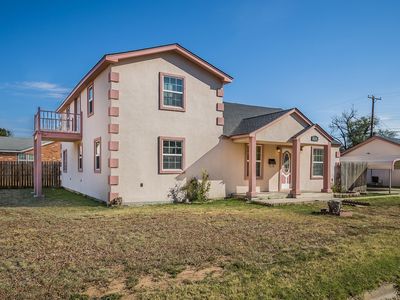 410 E 3rd St, Dumas, TX, 79029