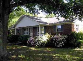 3410 Alligator Rd, Florence, SC 29501