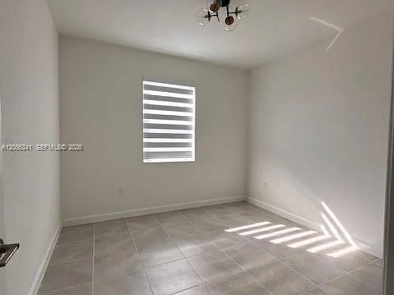 2265 SE 30th St — Photo 11
