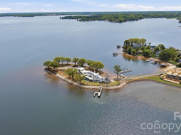 2nd image of 8397 Ranger Island Marina Rd