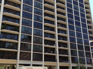 1560 N Sandburg Ter APT 3103, Chicago, IL 60610