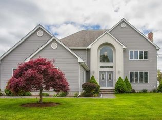 60 Bryan Dr, Taunton, MA 02780