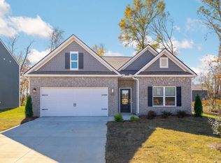 2290 Chelle Dr NE, Cleveland, TN 37323