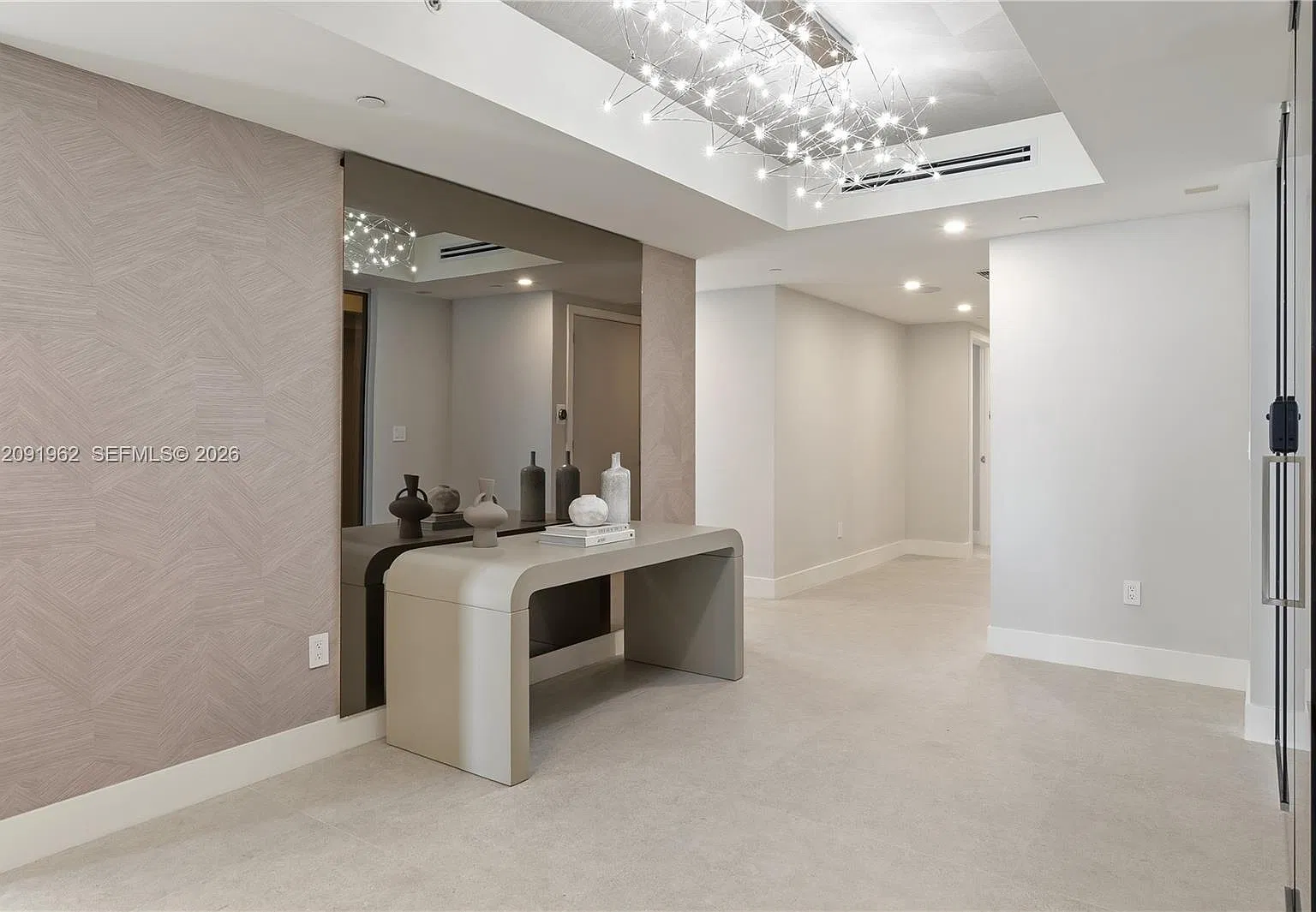 Acqualina Ocean Residence — Photo 2