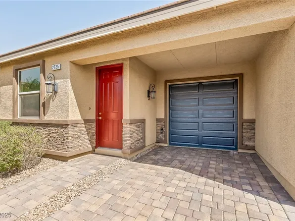 2725 Beacon Rock Dr, Laughlin, NV 89029