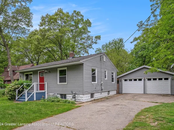 52 S Division Ave, Holland, MI 49424