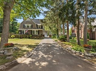 155 Mount Vernon St, Dedham, MA 02026