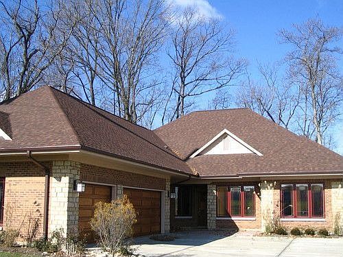 1st image of 901 Gardenwood Pl