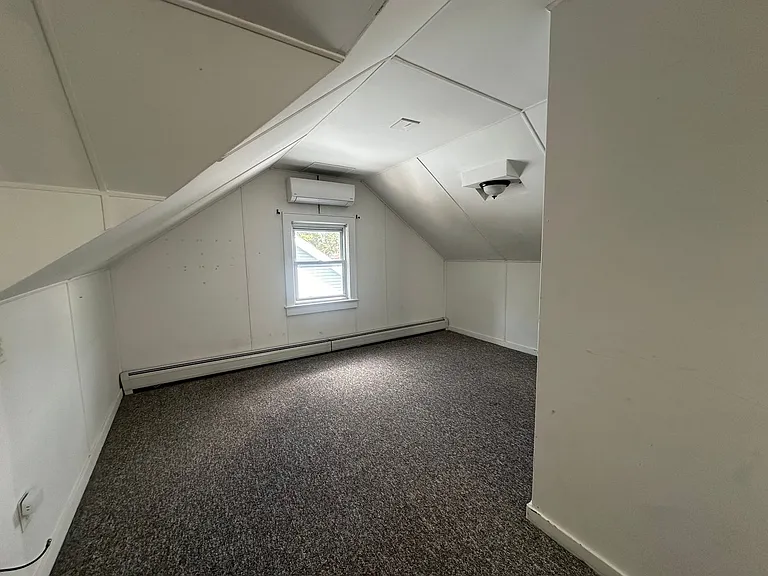 321 Hemlock St — Photo 11
