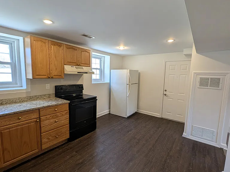 157 Central St #1 — Photo 7