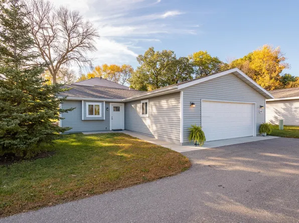 92 Birch Ave, Alexandria, MN 56308