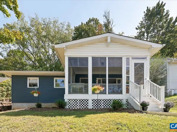 425 Albemarle Ave, Staunton, VA 24401