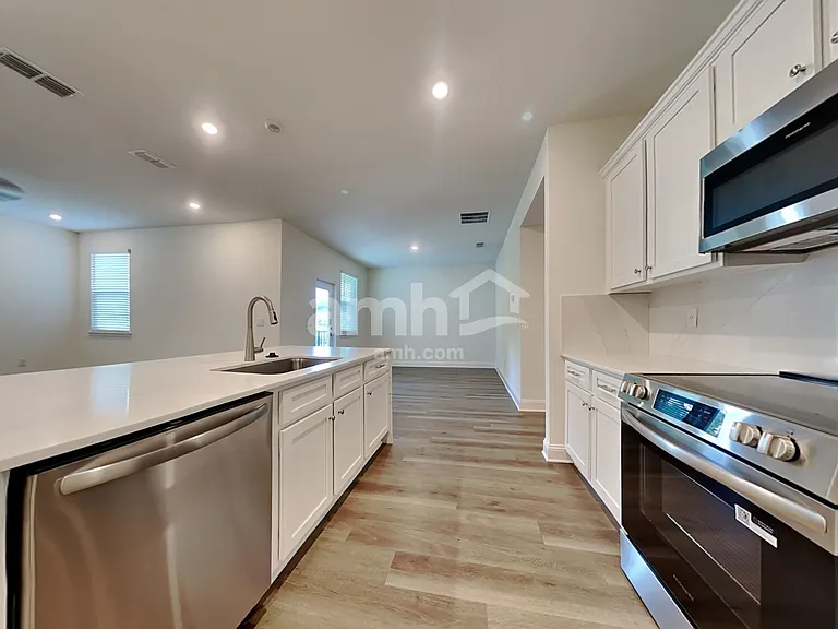 12682 Percy Creek Dr — Photo 4