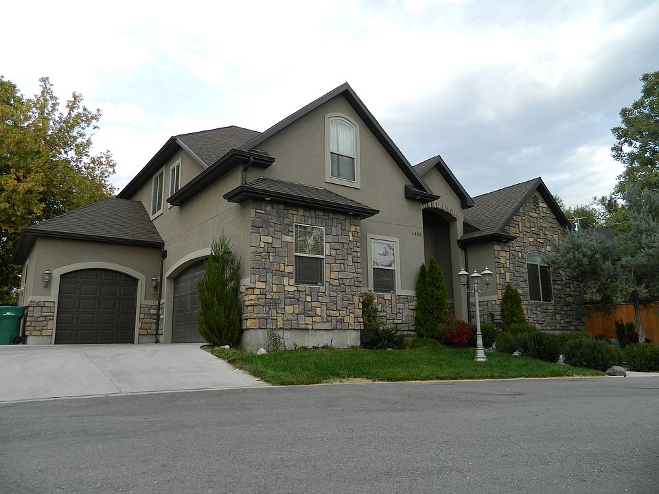 1st image of 1442 S Honey Ln
