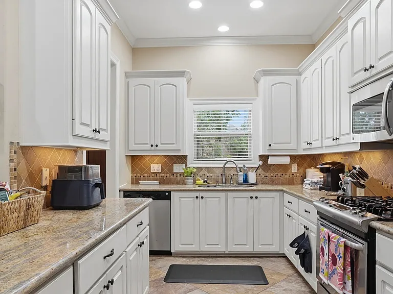 15116 Deer Creek Dr #A — Photo 5