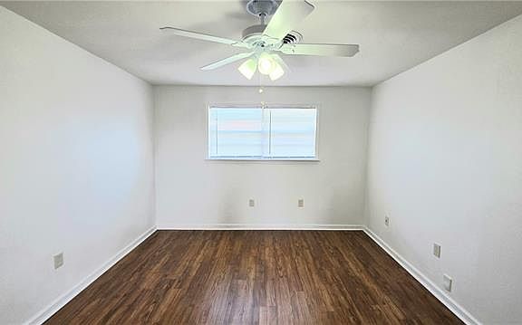 4th image of 108 Nu St #A