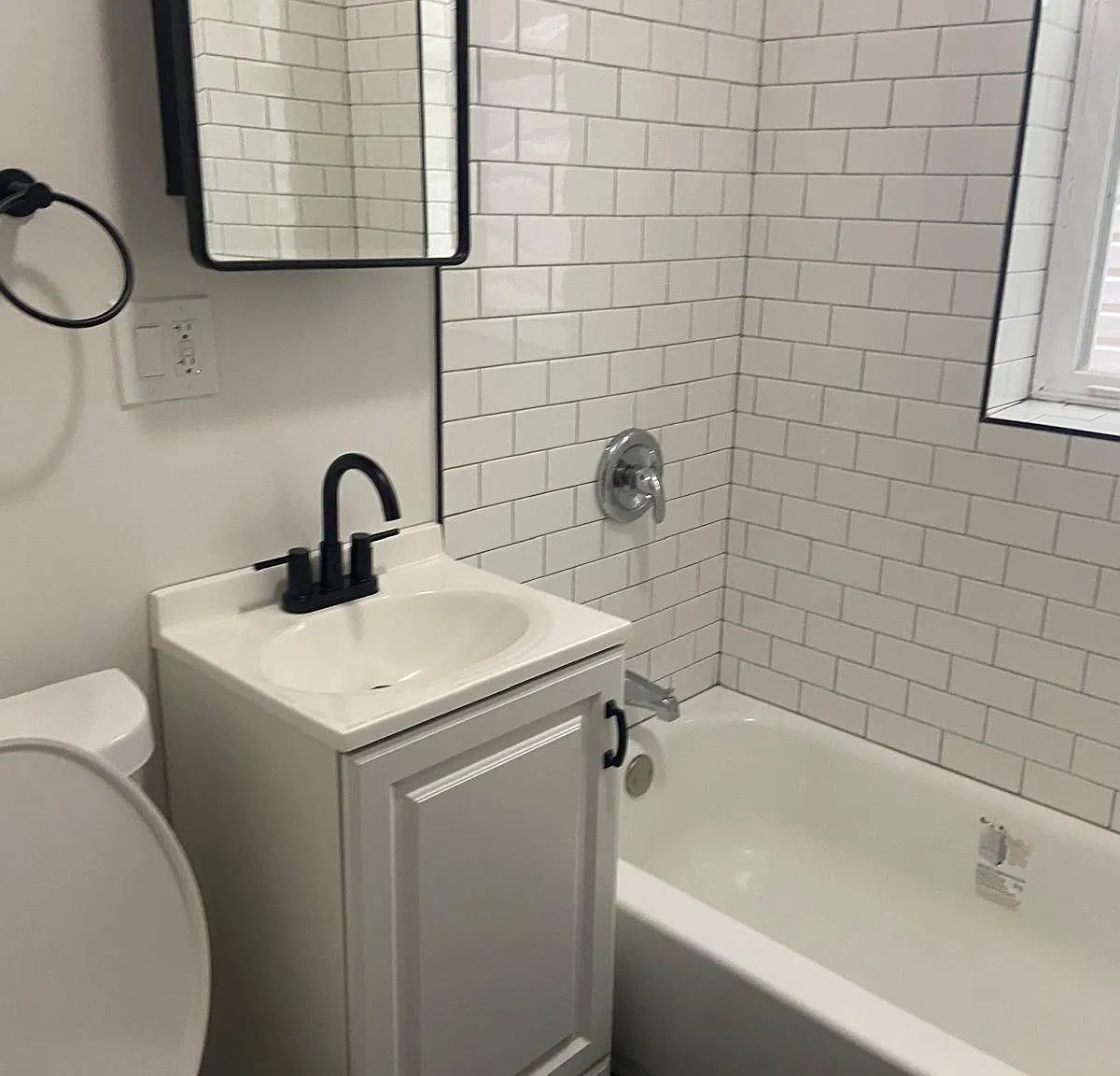 2 bed, 2000 sqft, $2,000 — Photo 4