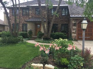 14838 Landings Ln, Oak Forest, IL