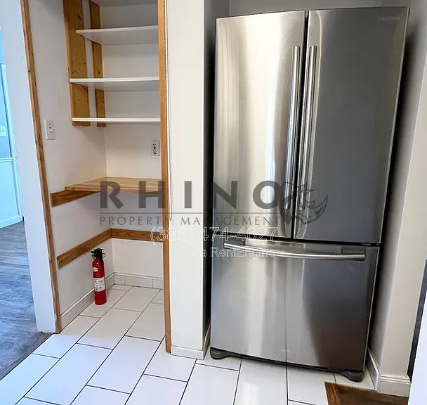 943 W Briarcliff Ave — Photo 3