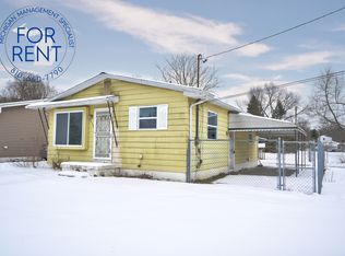 2442 Lavelle Rd, Flint, MI 48504