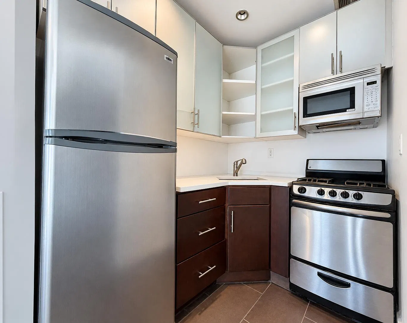 143 Skillman Avenue — Photo 4