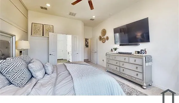1210 Smoketree Ln — Photo 13