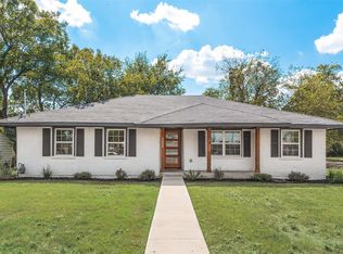 1309 Sycamore St, Waxahachie, TX 75165